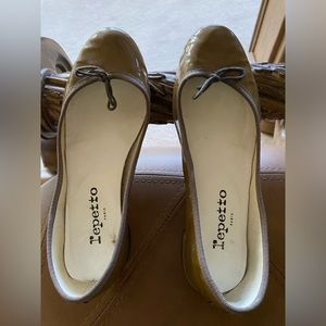 Repetto Tan Pumps